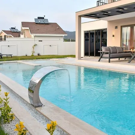 Kargi-villa Blanc 别墅 费特希耶
